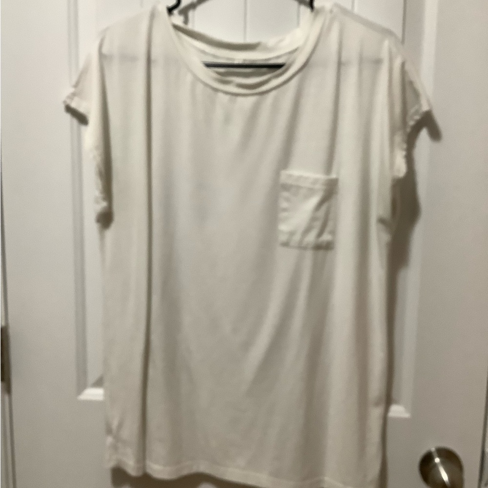 Women’s Casual Pocket Top